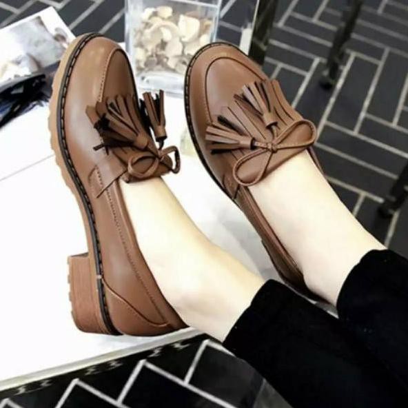 Docmart rumbe/sepatu loafers wanita/Sepatu Low Boots Docmart Wanita
[BISA ]