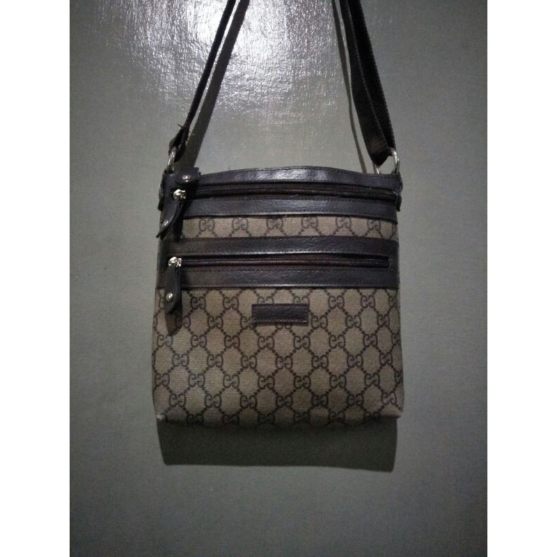 tas slempang slingbag gucci bekas second