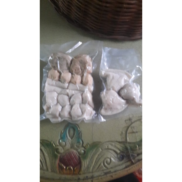 

pempek frozen asli 100%