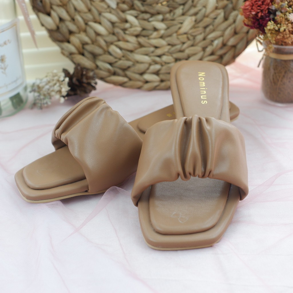 FLASH SALE 7.7 FLAT SANDAL KOKOP LIPAT REALPICT BLX 02