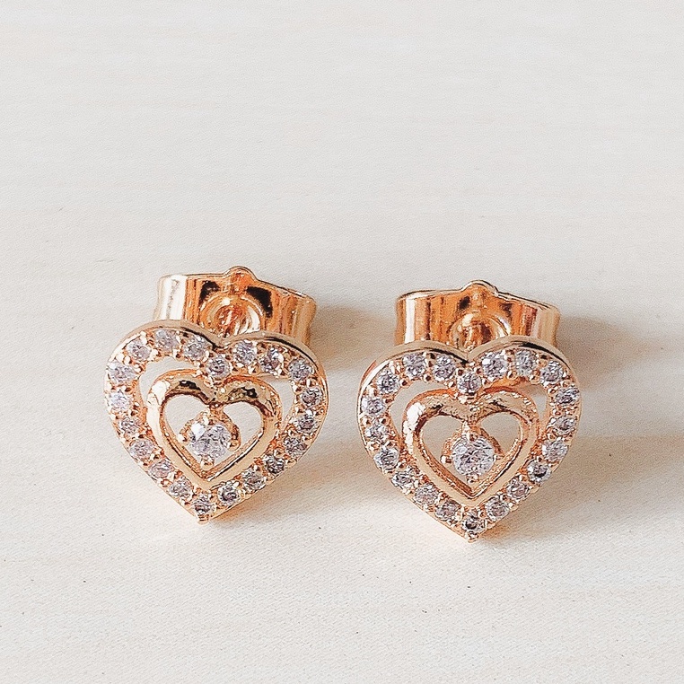 Anting Wanita Mode Love 3D Zirconia Gold