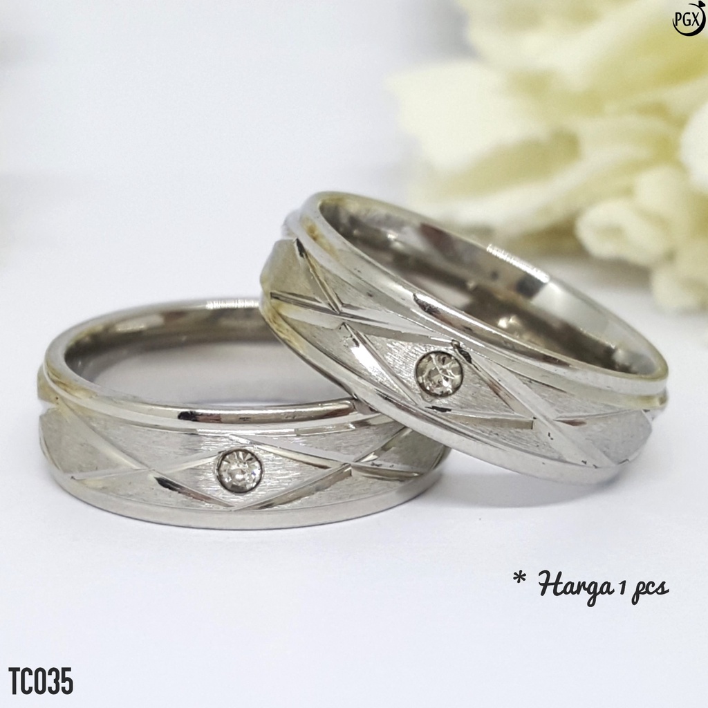 PGX Cincin Titanium Couple Emas Tunangan Aksesoris Fashion Perhiasan Anti Karat - TC035