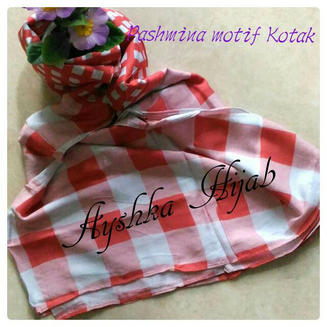  Jilbab  Hijab Kerudung Pashmina Katun motif Kotak warna  