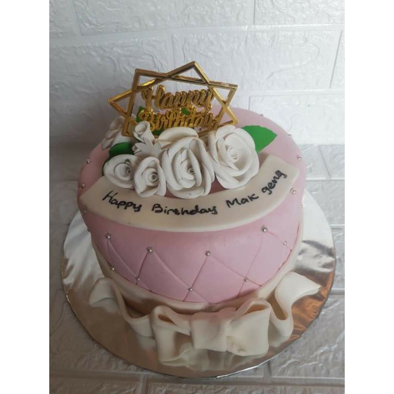 

KUE ULANG TAHUN CAKE MAWAR