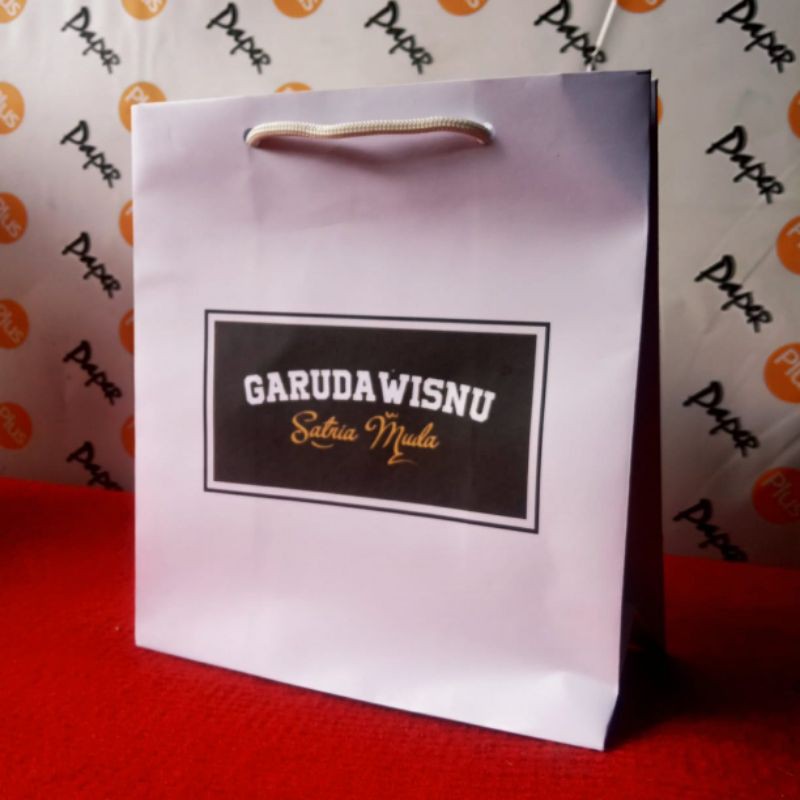 

paperbag 16x8x22cm cetak 2 sisi, paperbag custom design