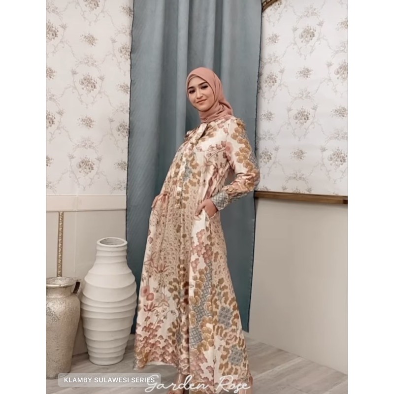 Ready bukan Po. ava dress wearing klamby garden rose size s