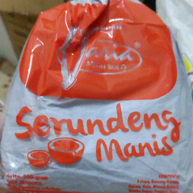 

Serundeng / srundeng manis solo khas Tanjung 250 gr