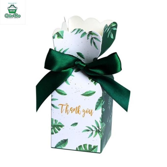 

GREEN PAPER CANDY BOXES GIFT BAG WEDDING GIFT BOX BIRTHDAY PARTY CHRIS DSFD2215645