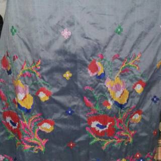 Kain sutra meteran lagosi khas bugis Shopee Indonesia Kain sutra meteran lagosi khas bugis Shopee Indonesia