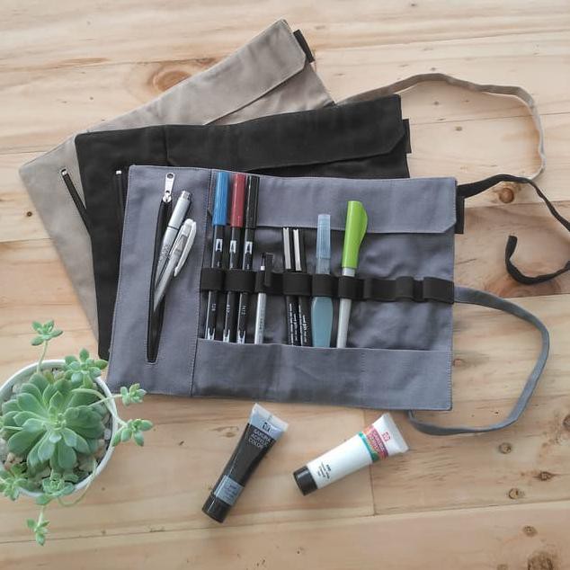 

HELLO SUNDAY Regular Series Roll Pencil Case - Black
