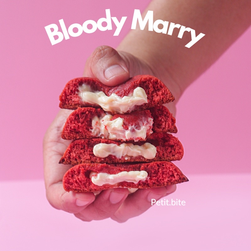 

Bloody Marry Red velvet cookies