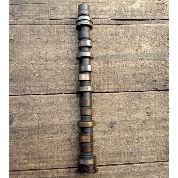 Noken As Camshaft Futura 1.5 Karburator Original