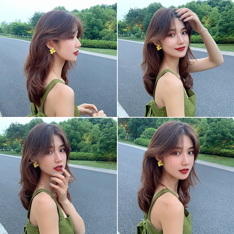 Fashion wanita aksesoris gaya liburan musim panas anting bunga segar kecil