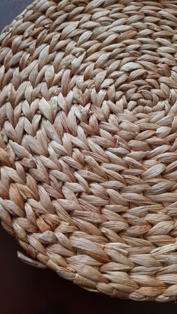 Bayar Di Tempat - Placemat Enceng Gondok / Tatakan Piring Enceng Gondok U 30cm Alas Piring