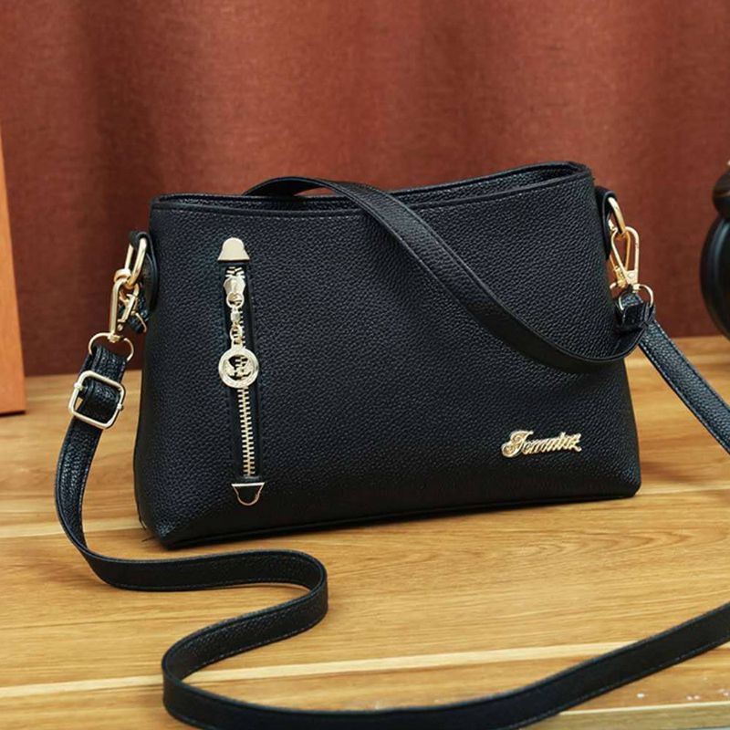 Tas selempang import F2219