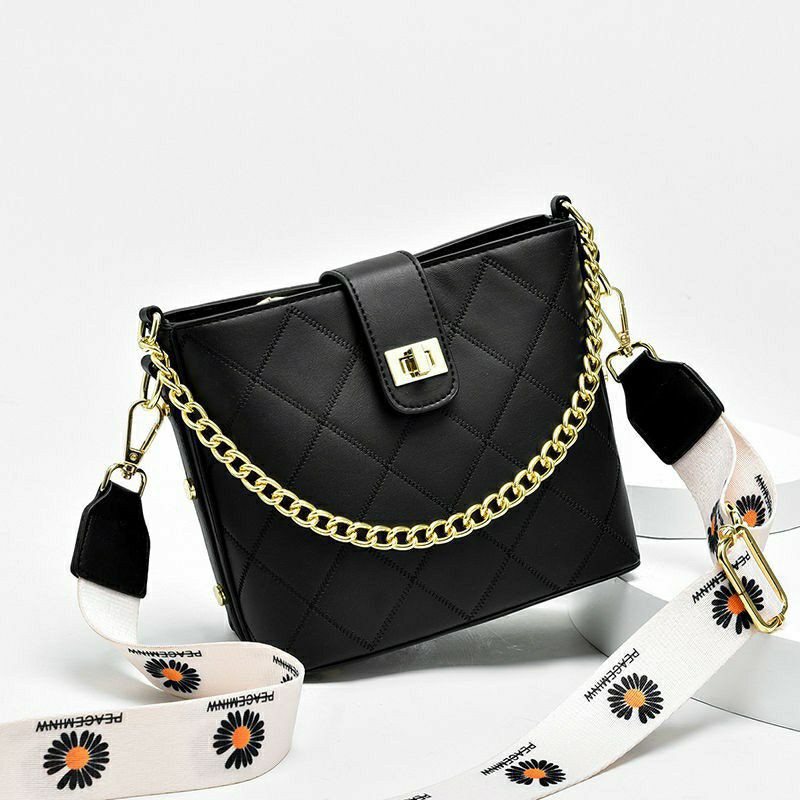 TAS SELEMPANG WANITA IMPORT TALI RANTAI