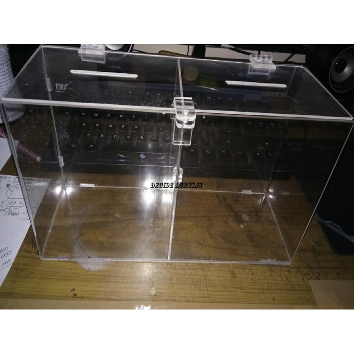 

Decide Acrylic Akrilik Kotak Saran Suara Kepuasan 2 Ruang