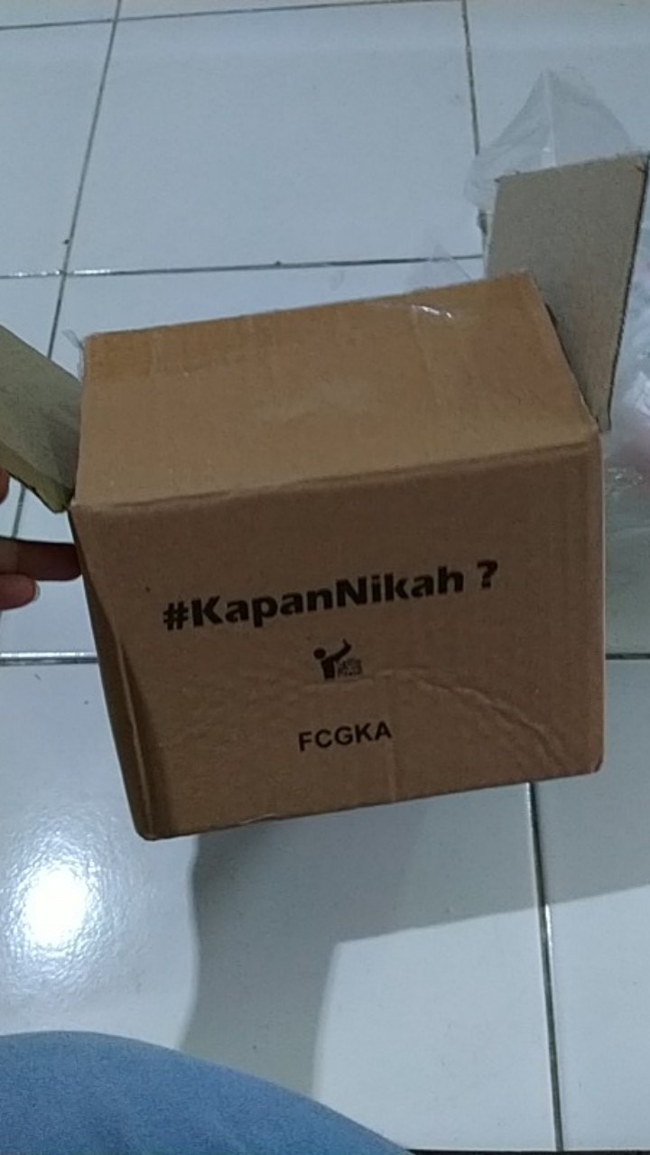 Kotak Perhiasan Anting Cincin Gelang Kalung  Untuk Seserahan Dengan Leher Kalung - Fcgka