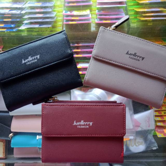 Dompet baellery
