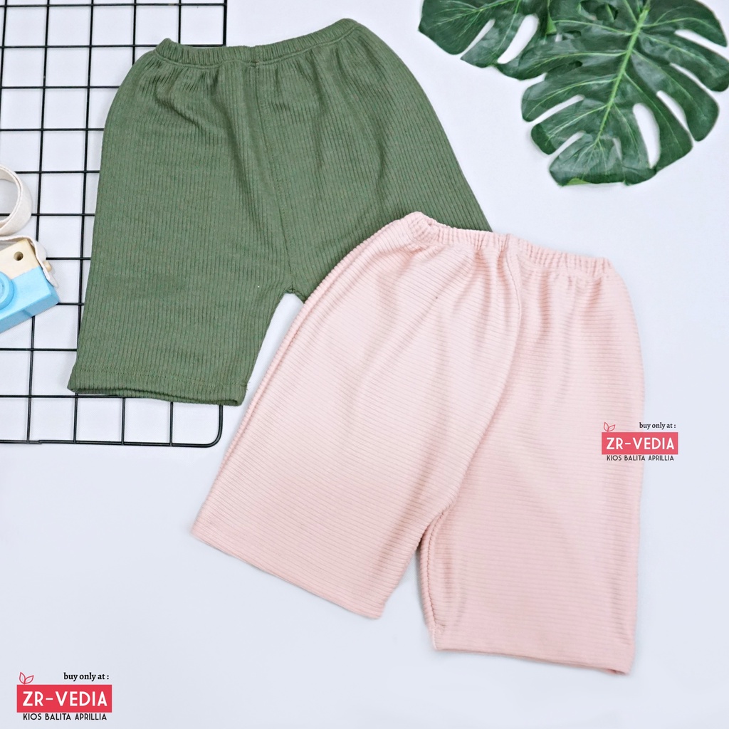 (IMPORT) Celana Short Knit uk 4-10 Tahun / Polos Pendek Pants Dalaman Cotton Good Quality Anak Perempuan Ketat Kiosbalitaaprillia