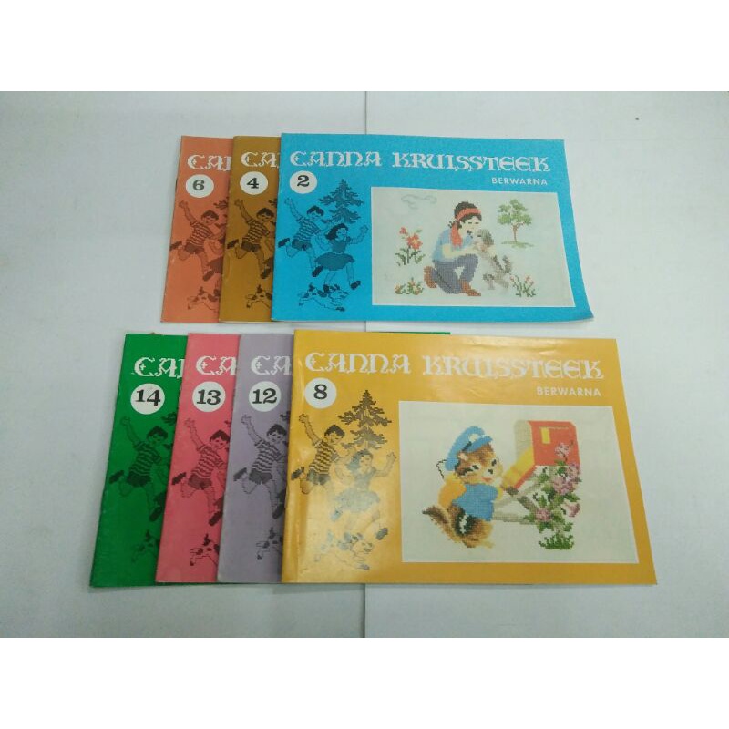 

Buku Kristik Menyulam Berwarna / Buku Canna Kruissteek Berwarna / Coloring Stitch Book