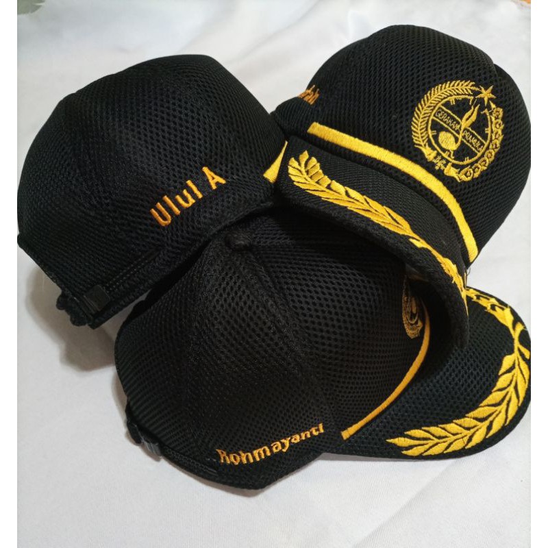 Topi Pembina pramuka bahan jaring bebas bordir nama samping