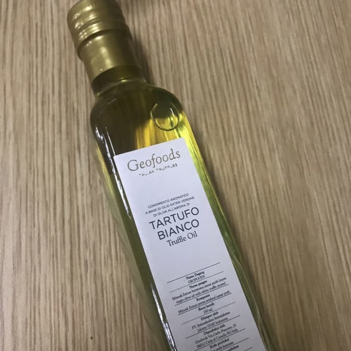 

Fchgtyani Geofoods Tartufo Nero White Truffle Olive Oil