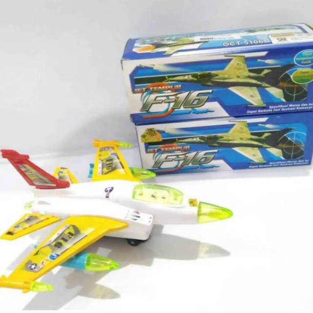 Pesawat F-16 mainan