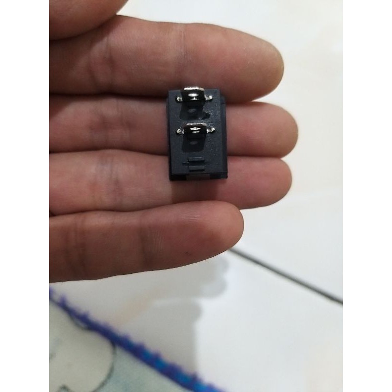 Saklar Kecil Hitam 2 pin