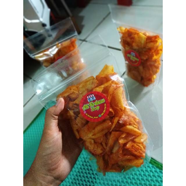 

Keripik singkong pedas manis