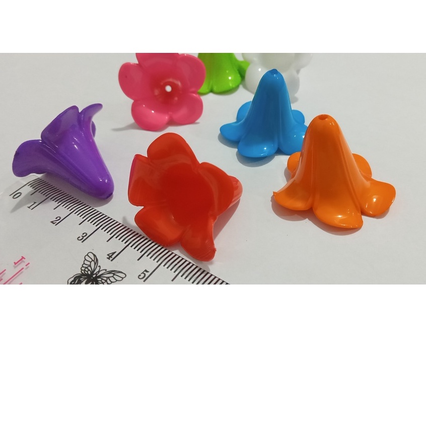 Mote Corong Terompet Kecil Kerajinan Bunga Akrilik Kemasan 1/4 Pon