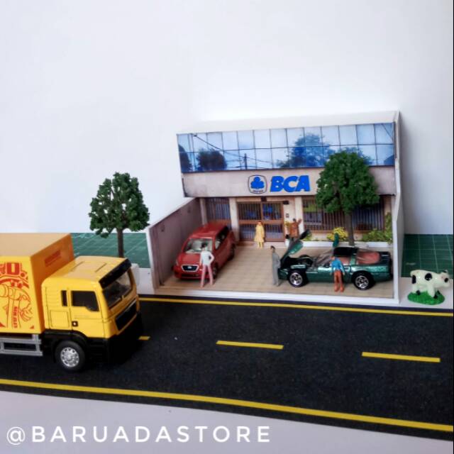 Miniatur Gedung Kantor Bank Diorama