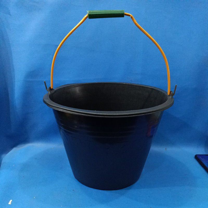 Ember hitam 18ltr/gm