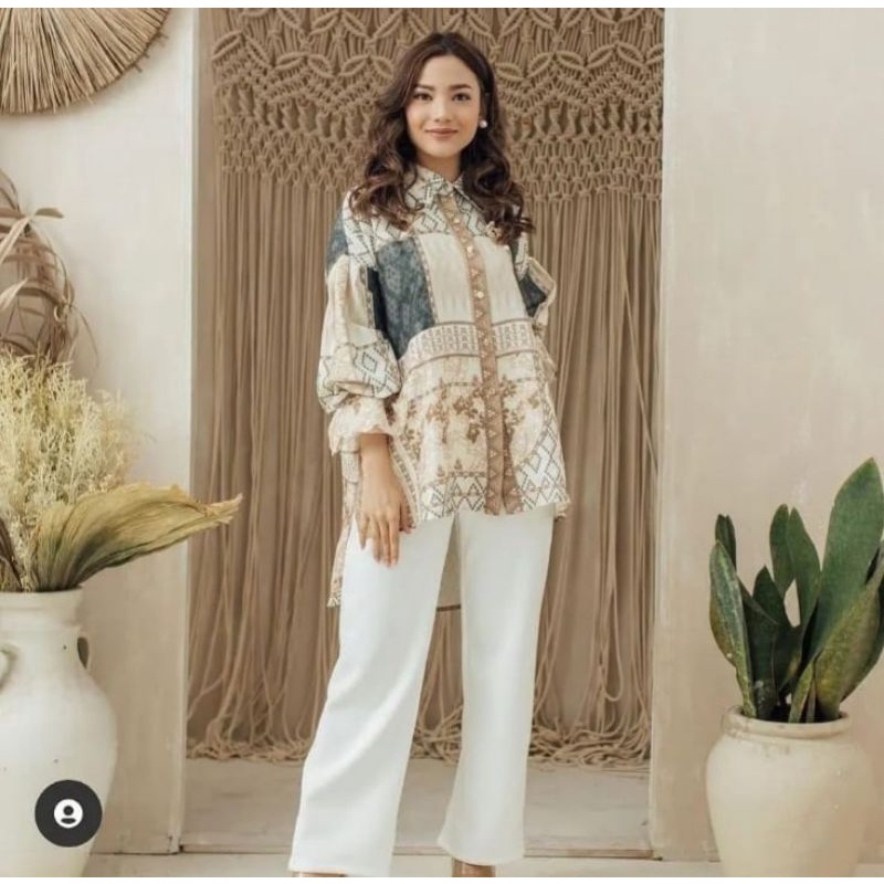 Gia blouse WEARING KLAMBY