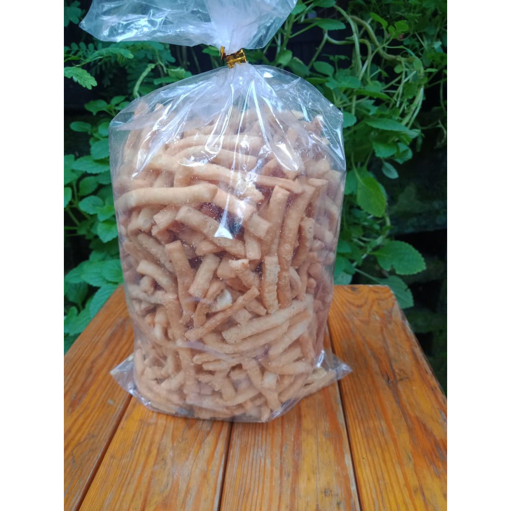 

Stik bawang gurih renyah