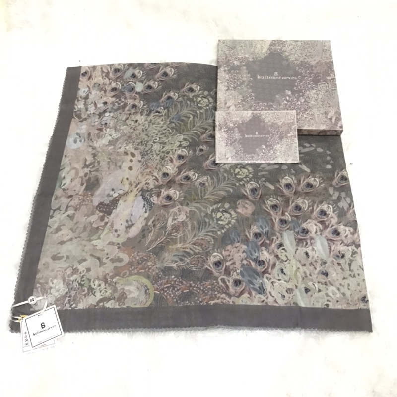 The Ederra Series Shadow Buttonscarves READY