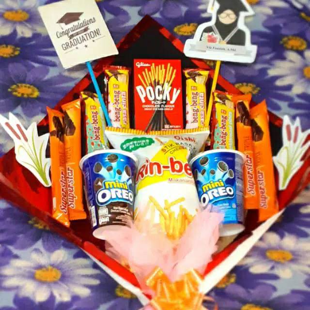 

BUKET SNACK WISUDA MURAH