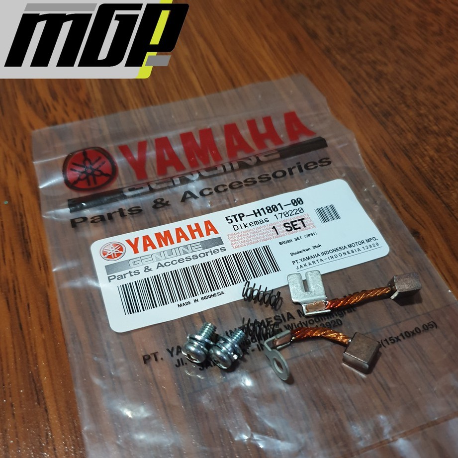 COOL KUL CARBON BRUSH SET ARENG ARENG DINAMO STARTER VEGA R NEW ZR FORCE 1 F1 MIO J MIO SOUL GT FINO