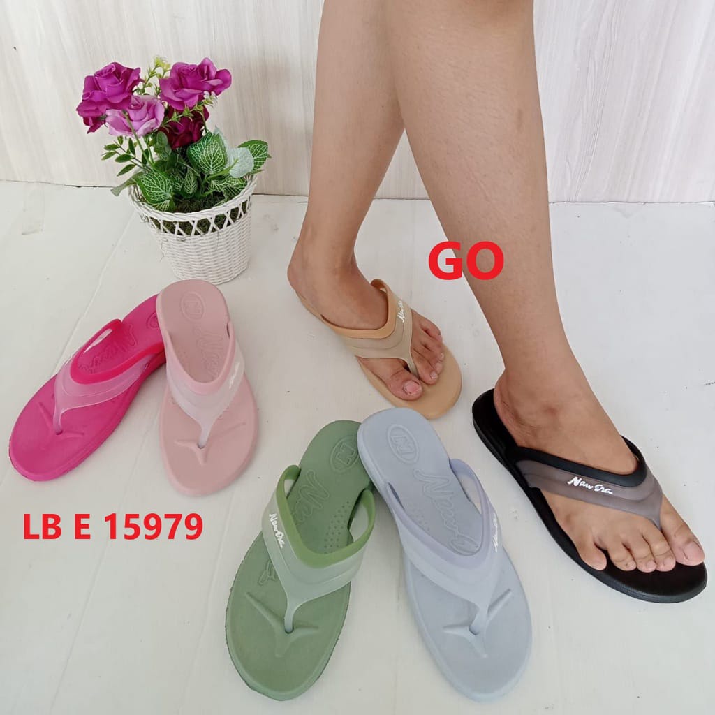 BB  NEW ERA LB E 15979 Sandal japit Cewek Size 36-40