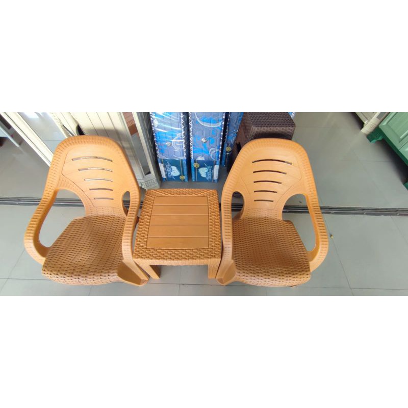 KURSI SANTAI KURSI TAMAN PLASTIK OLYMPLAST 509 SET 2 KURSI 1 MEJA