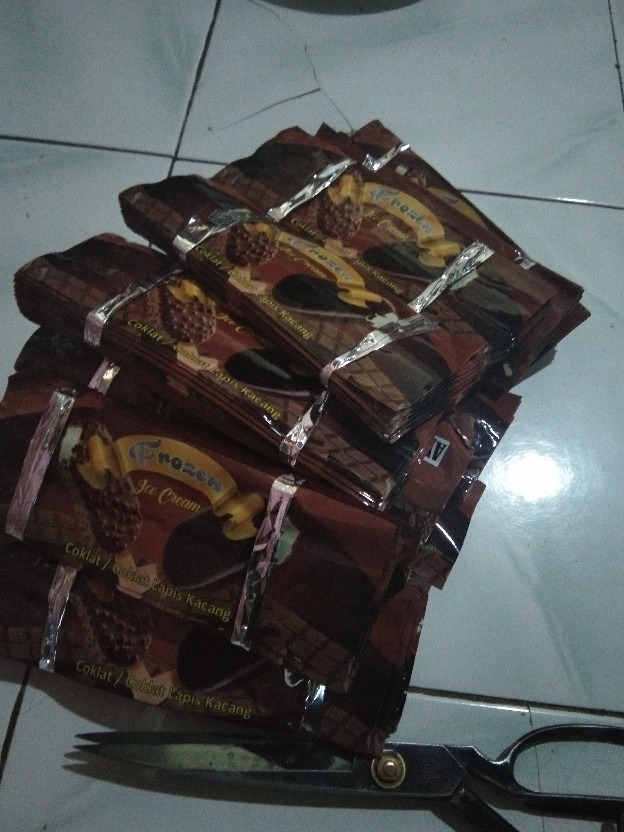 Plastik Es Frozen / Bungkus Es Unik / Kemasan Es Krim / Kemasan Es Lilin / Plastik Es Krim Bisa Cod