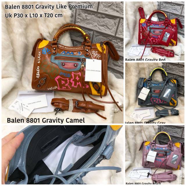 

Ready warna : Camel. Red. Gray dan peach Balen 8801 Gravity Like Premium Uk P30 x L10 x T20 cm