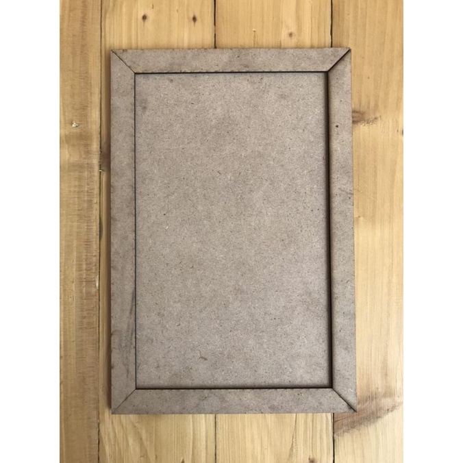 

MDF Mentahan untuk Hiasan Dinding 20 x 30 cm