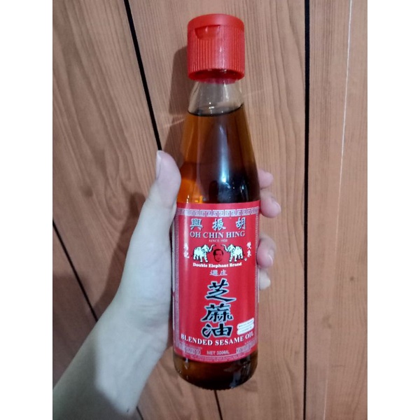 

MINYAK MUA YIU BLENDED SESAME OIL OH CHIN HING 300 ml