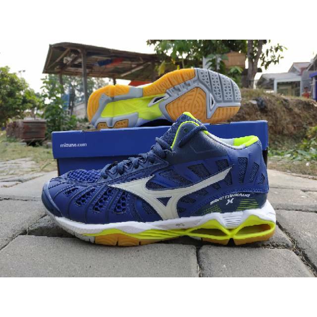 mizuno wave tornado 10 price