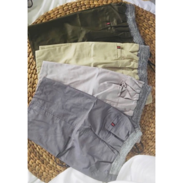 CELANA CHINOS PENDEK POLOS RIB JOVA TWILL