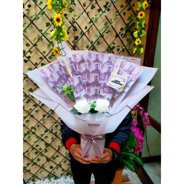 buket hadiah pasangan uang asli /buket wisuda/buket bandung/buketmurah
