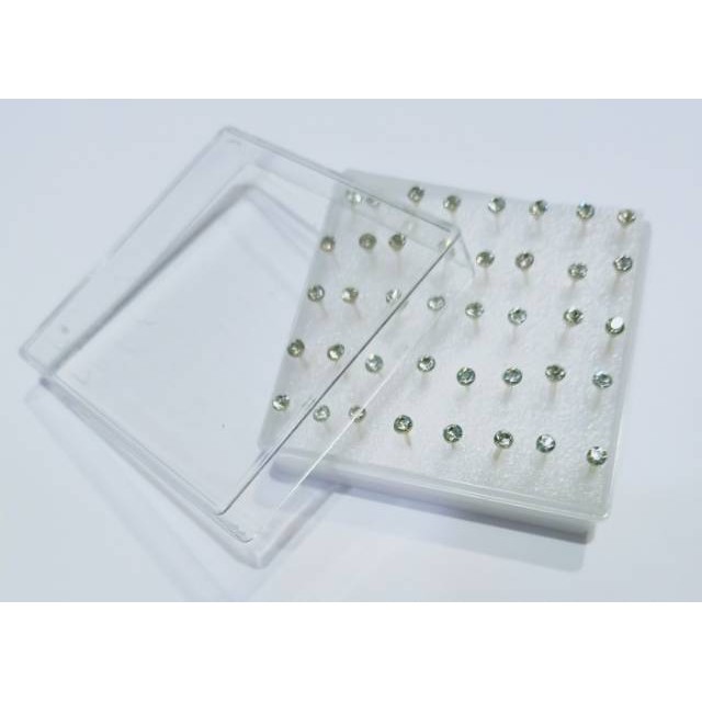 Anting putih kecil permata plastik isi 15 pasang