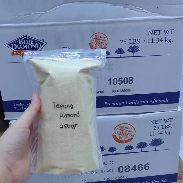 

Tepung Almond / Blanched Almond / aalmond Bubuk 250gr