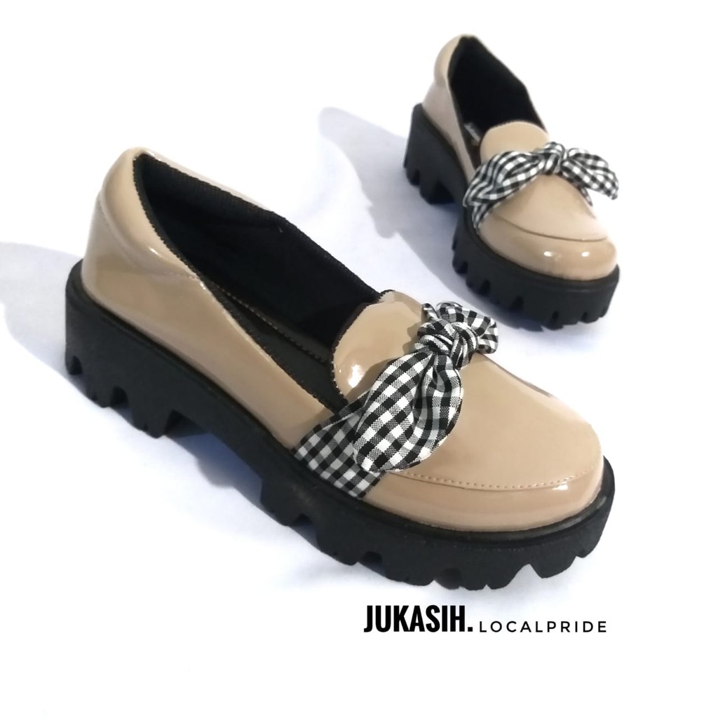 sepatu wanita loafer pita